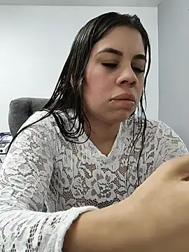 GabyMontenegro online show from November 27, 11:57 am