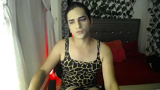 Snapshot of ivone_golosa chatting on November 1, 9:08 pm ivone golosa online show from November 1, 9:08 pm