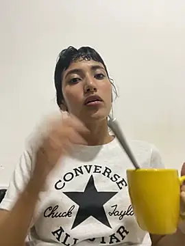 Amberdecolombia online show from February 23, 4:24 am