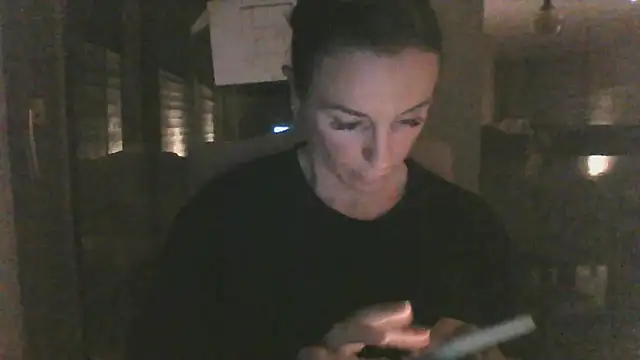 Justnani001 online show from September 26, 8:39 pm