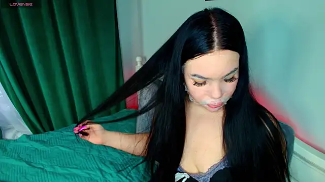 Snapshot of katerine_Monroe chatting on October 14, 6:49 am katerine Monroe online show from October 14, 6:49 am