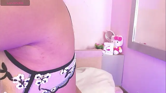 kiity horny  online show from January 12, 12:21 pm