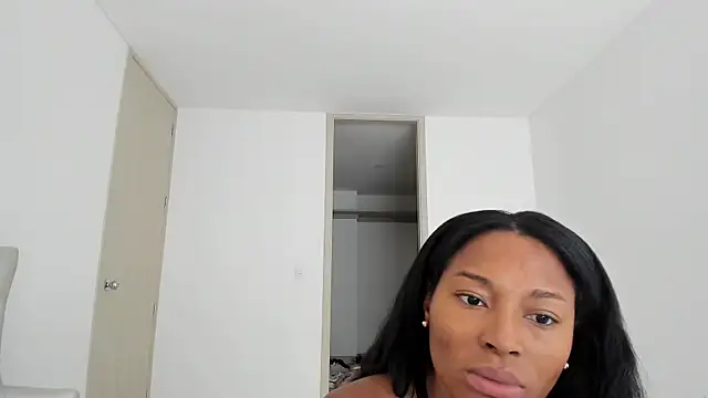 Snapshot of Meganbelford1 chatting on October 18, 4:10 pm Meganbelford1 online show from October 18, 4:10 pm