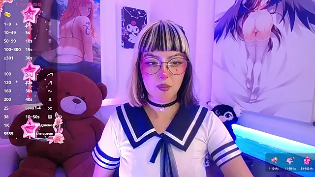 Snapshot of lil_candy77 chatting on September 19, 12:37 pm lil candy77 online show from September 19, 12:37 pm