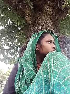 Snapshot of Idhika_Jha chatting on September 21, 6:34 am Idhika Jha online show from September 21, 6:34 am