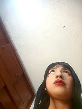 cold snow013 online show from September 15, 12:08 am