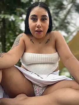 Snapshot of Sophie_Dreamss chatting on October 29, 8:00 pm Sophie Dreamss online show from October 29, 8:00 pm