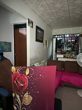 Snapshot of Sophie_Dreamss chatting on October 5, 8:58 pm Sophie Dreamss online show from October 5, 8:58 pm