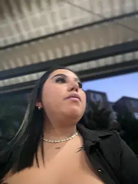 Snapshot of Sophie_Dreamss chatting on October 11, 10:56 pm Sophie Dreamss online show from October 11, 10:56 pm