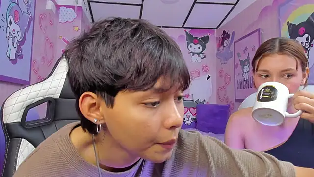 Snapshot of tefi_meow chatting on October 28, 8:57 pm tefi meow online show from October 28, 8:57 pm