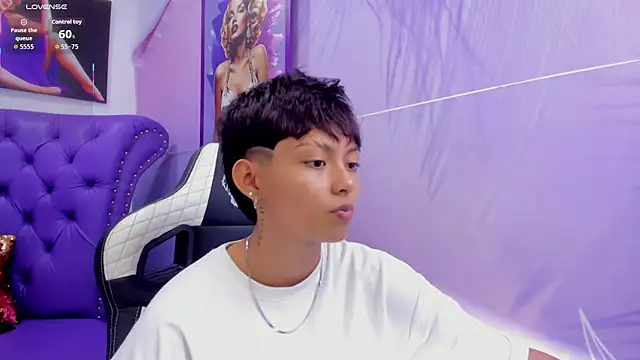 Snapshot of tefi_meow chatting on September 23, 12:25 pm tefi meow online show from September 23, 12:25 pm