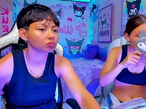 Snapshot of tefi_meow chatting on October 6, 4:07 am tefi meow online show from October 6, 4:07 am