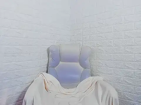 atheneahh online show from September 18, 2:37 pm