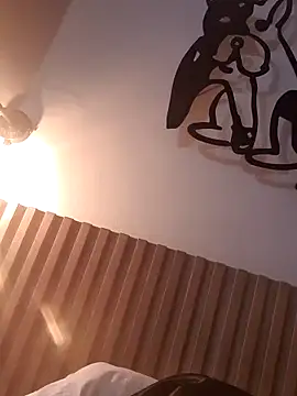 Snapshot of trickyOne chatting on September 8, 5:45 pm trickyOne online show from September 8, 5:45 pm