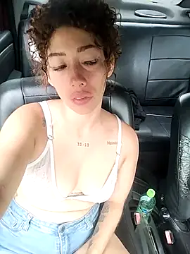 Snapshot of roxyrougee chatting on September 28, 4:12 pm roxyrougee online show from September 28, 4:12 pm