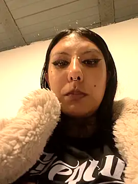 missashlyrosette online show from April 14, 3:06 am