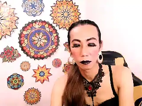 Snapshot of xx9inchesCOCKxx chatting on October 5, 4:23 pm xx9inchesCOCKxx online show from October 5, 4:23 pm