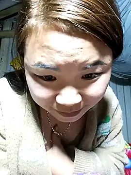 may-squirl online show from November 30, 11:03 am