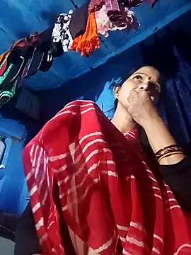 Snapshot of Jooli_xx chatting on October 13, 2:42 pm Jooli xx online show from October 13, 2:42 pm