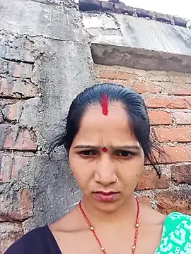 Snapshot of Jooli_xx chatting on October 7, 10:41 am Jooli xx online show from October 7, 10:41 am