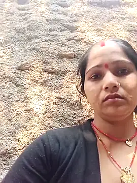 Jooli xx online show from March 22, 8:20 am