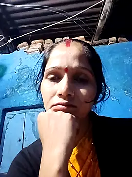 Snapshot of Jooli_xx chatting on October 12, 12:51 pm Jooli xx online show from October 12, 12:51 pm