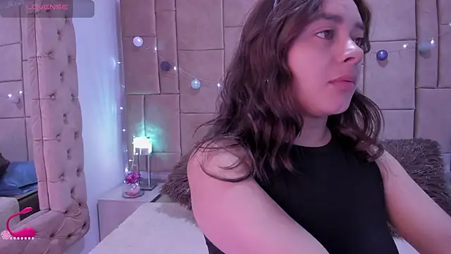 Snapshot of ambar_69_ chatting on October 5, 5:12 am ambar 69 online show from October 5, 5:12 am