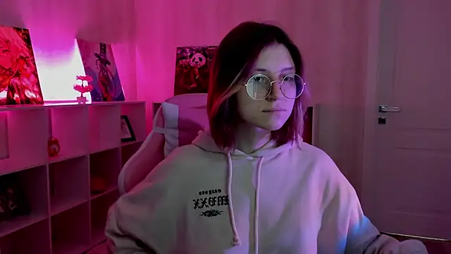 Agnes Passero online show from September 30, 8:09 am