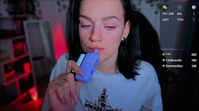 raspberry  girl  online show from September 20, 9:57 pm