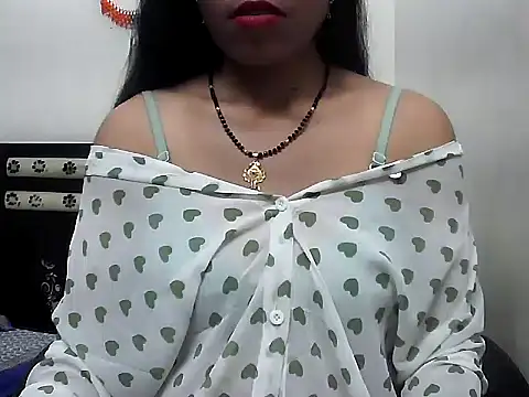 Snapshot of Lalita_thakur chatting on October 24, 3:52 pm Lalita thakur online show from October 24, 3:52 pm