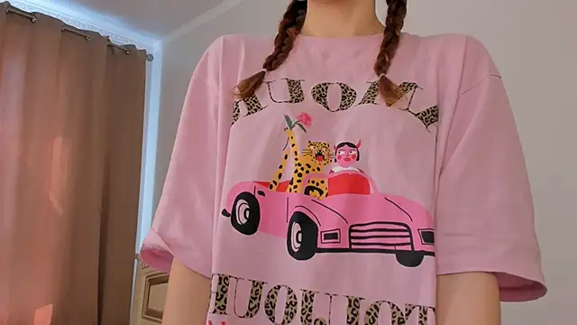 VelvetRisque online show from March 30, 7:19 am