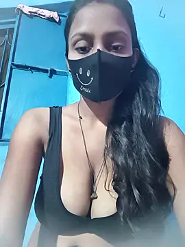 Snapshot of posewith chatting on September 13, 9:34 pm posewith online show from September 13, 9:34 pm