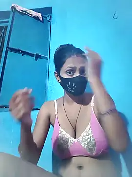 Snapshot of posewith chatting on September 12, 8:49 pm posewith online show from September 12, 8:49 pm