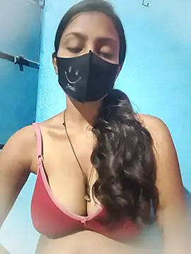 Snapshot of posewith chatting on September 30, 8:46 pm posewith online show from September 30, 8:46 pm