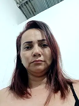 Snapshot of Amanda39 chatting on October 5, 12:21 pm Amanda39 online show from October 5, 12:21 pm