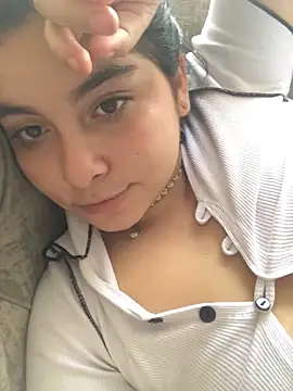 IamScarlett  online show from September 16, 2:36 pm