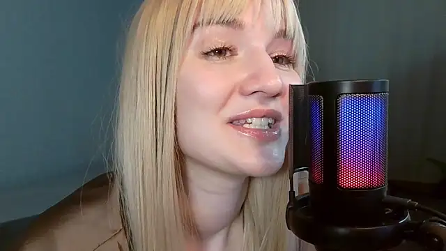 LunaXLoverx online show from October 8, 10:14 pm