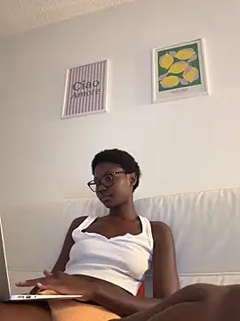 ebonysweetyy online show from September 8, 4:06 pm