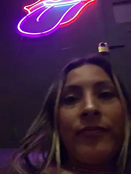 Snapshot of Berta_arevalo_blsd chatting on September 27, 1:35 am Berta arevalo blsd online show from September 27, 1:35 am