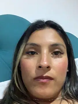 Snapshot of Berta_arevalo_blsd chatting on October 31, 12:01 am Berta arevalo blsd online show from October 31, 12:01 am