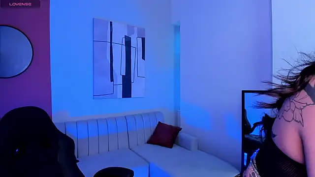 Snapshot of Irina_vasilieva chatting on September 23, 12:47 pm Irina vasilieva online show from September 23, 12:47 pm