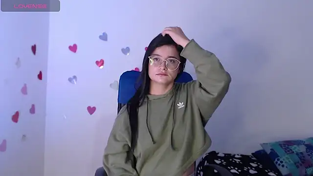 littleemma 77 online show from October 10, 10:09 am