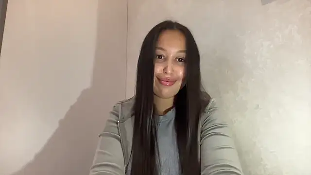 Melena 01  online show from September 18, 8:40 pm