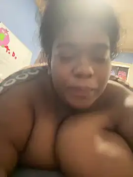 Snapshot of bunbun420247 chatting on September 29, 4:12 pm bunbun420247 online show from September 29, 4:12 pm