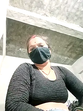 suhani sharmj online show from February 4, 8:01 pm