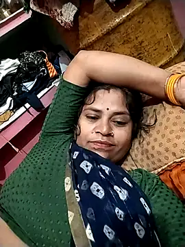 Snapshot of Hot_babli54 chatting on October 25, 7:54 pm Hot babli54 online show from October 25, 7:54 pm