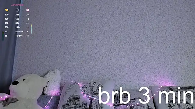 Snapshot of ArianaWalker77 chatting on September 19, 4:00 am ArianaWalker77 online show from September 19, 4:00 am