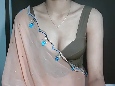 Snapshot of cute_seemu chatting on September 26, 2:31 am cute seemu online show from September 26, 2:31 am