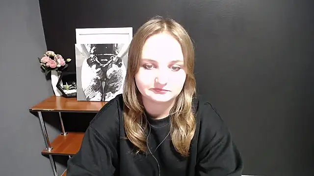 Mystic nikole online show from September 30, 2:01 pm