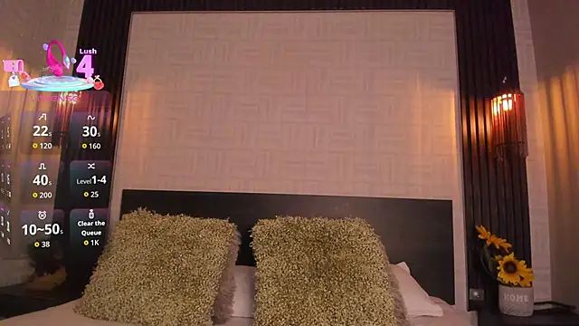 Brianna Bondd online show from September 23, 2:26 pm